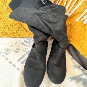 Stylish Black Over the Knee Boots